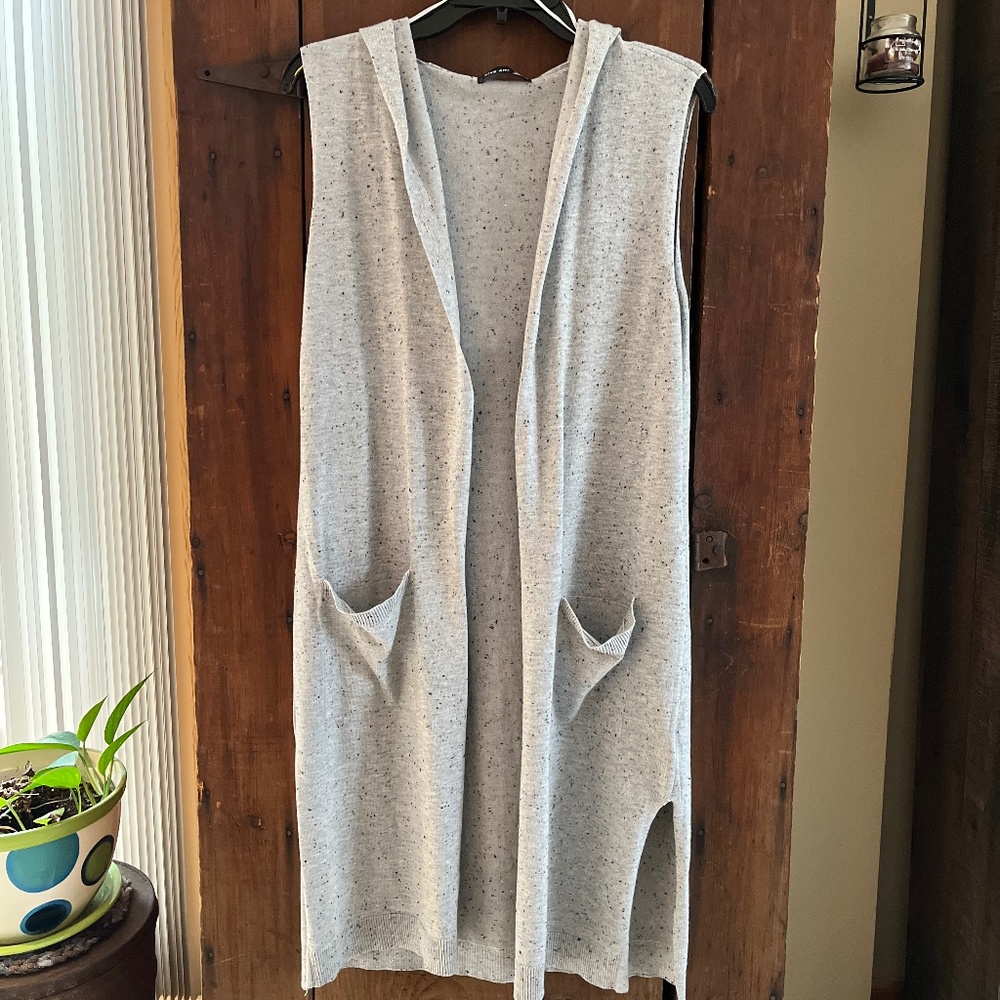 Hooded long vest sweater NWOT